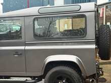 Land Rover Defender 90 TDCi XS 