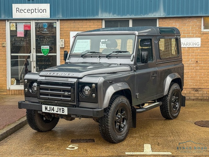 2.2 TDCi XS Station Wagon Double Cab 3dr Diesel Manual 4WD SWB Euro 5 (122 ps)