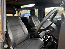 Land Rover Defender 90 TDCi XS 