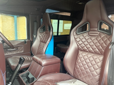 2.2 TDCi XS Station Wagon Double Cab 3dr Diesel Manual 4WD SWB Euro 5 (122 ps)