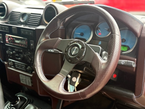 2.2 TDCi XS Station Wagon Double Cab 3dr Diesel Manual 4WD SWB Euro 5 (122 ps)