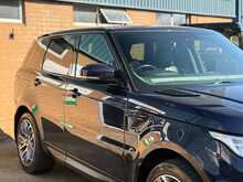 Land Rover Range Rover Sport SD V6 HSE 