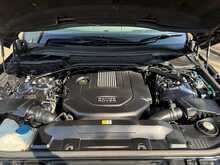 Land Rover Range Rover Sport SD V6 HSE 