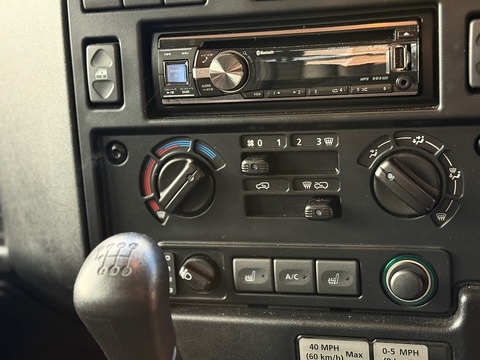 2.2 TDCi XS Pickup Double Cab 4dr Diesel Manual 4WD MWB Euro 5 (122 ps)