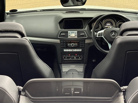 2.1 E220 CDI AMG Sport Cabriolet 2dr Diesel G-Tronic+ Euro 5 (s/s) (170 ps)