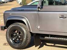 Land Rover Defender 90 TDCi XS 