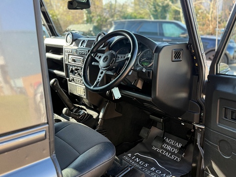 2.2 TDCi XS Station Wagon Double Cab 3dr Diesel Manual 4WD SWB Euro 5 (122 ps)