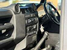 Land Rover Defender 90 TDCi XS 