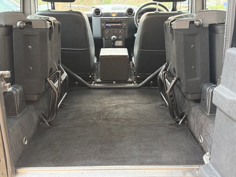 2.2 TDCi XS Station Wagon Double Cab 3dr Diesel Manual 4WD SWB Euro 5 (122 ps)