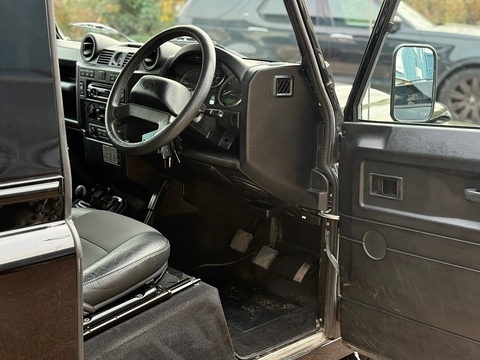 2.2 TDCi XS Station Wagon Double Cab 3dr Diesel Manual 4WD SWB Euro 5 (122 ps)