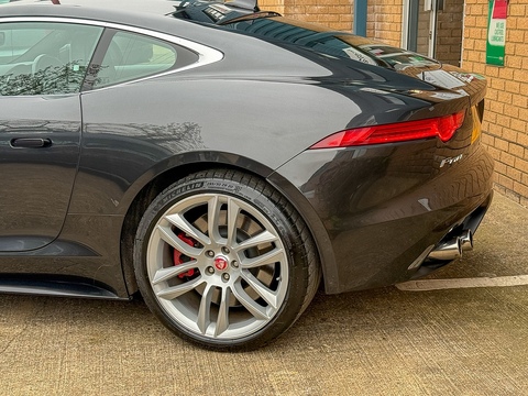 V8 R Coupe 5.0 Automatic Petrol
