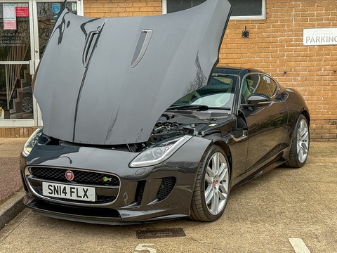 V8 R Coupe 5.0 Automatic Petrol