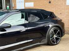 Porsche Taycan Performance Plus 4S 