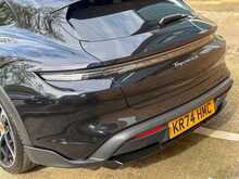 Porsche Taycan Performance Plus 4S 