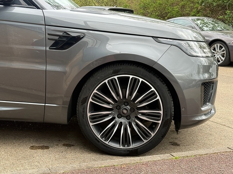 3.0 SD V6 Autobiography Dynamic SUV 5dr Diesel Auto 4WD Euro 6 (s/s) (306 ps)