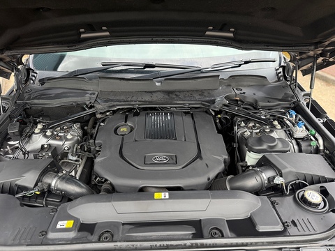 3.0 SD V6 Autobiography Dynamic SUV 5dr Diesel Auto 4WD Euro 6 (s/s) (306 ps)