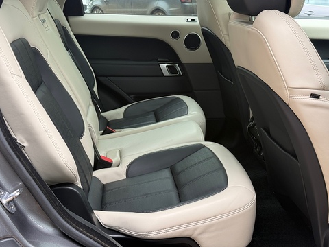 3.0 SD V6 Autobiography Dynamic SUV 5dr Diesel Auto 4WD Euro 6 (s/s) (306 ps)