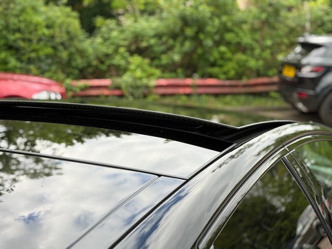 d V6 R-Sport Saloon 3.0 Automatic Diesel