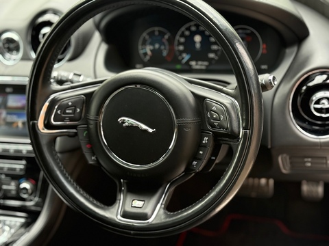 d V6 R-Sport Saloon 3.0 Automatic Diesel