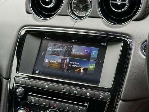 d V6 R-Sport Saloon 3.0 Automatic Diesel