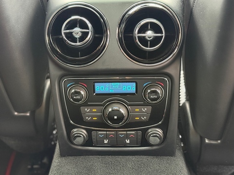 d V6 R-Sport Saloon 3.0 Automatic Diesel