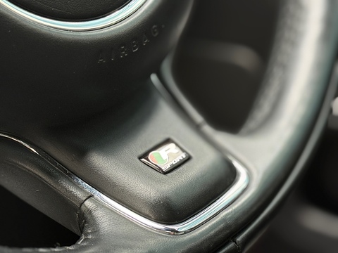 d V6 R-Sport Saloon 3.0 Automatic Diesel