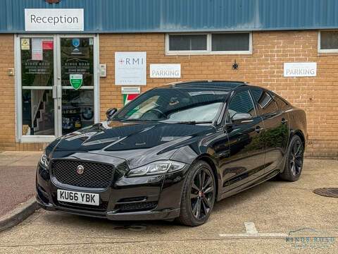 d V6 R-Sport Saloon 3.0 Automatic Diesel
