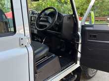 Land Rover Defender 110 TDCi XS 