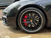 Porsche Panamera T V8 GTS 