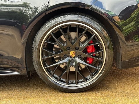 4.0T V8 GTS Sport Turismo 5dr Petrol PDK 4WD Euro 6 (s/s) (460 ps)