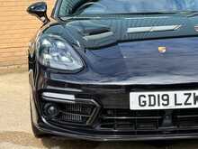 Porsche Panamera T V8 GTS 