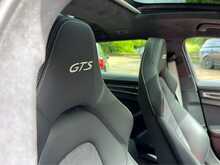 Porsche Panamera T V8 GTS 