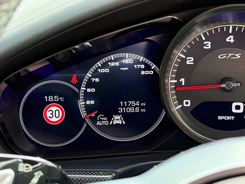 4.0T V8 GTS Sport Turismo 5dr Petrol PDK 4WD Euro 6 (s/s) (460 ps)