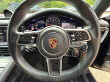 Porsche Panamera T V8 GTS 