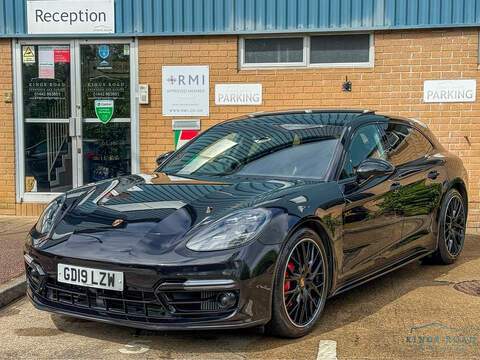 4.0T V8 GTS Sport Turismo 5dr Petrol PDK 4WD Euro 6 (s/s) (460 ps)