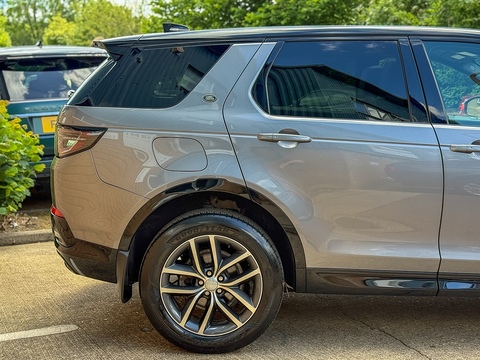 2.0 D200 MHEV Dynamic SE SUV 5dr Diesel Auto 4WD Euro 6 (s/s) (204 ps)