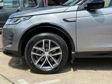 Land Rover Discovery Sport D200 MHEV Dynamic SE 
