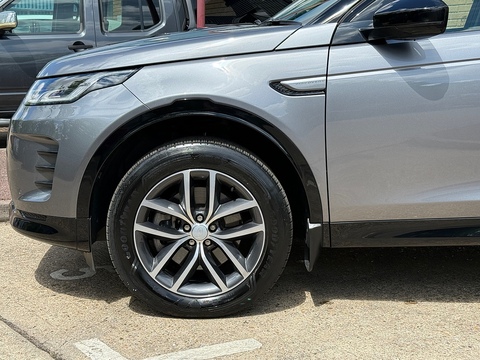 2.0 D200 MHEV Dynamic SE SUV 5dr Diesel Auto 4WD Euro 6 (s/s) (204 ps)