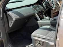 Land Rover Discovery Sport D200 MHEV Dynamic SE 