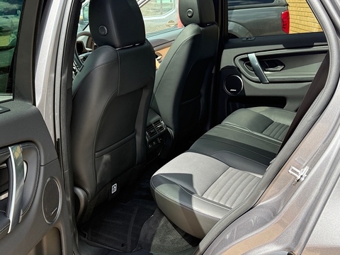 2.0 D200 MHEV Dynamic SE SUV 5dr Diesel Auto 4WD Euro 6 (s/s) (204 ps)