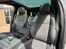 Land Rover Discovery Sport D200 MHEV Dynamic SE 