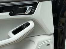 Porsche Macan V6 S 