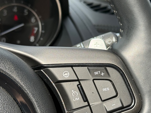 V8 R Awd 5.0 2dr Convertible Automatic Petrol