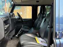 Land Rover Defender 110 2.4tdci DoubleCab Pickup 