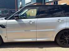 Land Rover Range Rover Sport SD V6 HSE Dynamic 