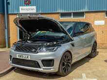 Land Rover Range Rover Sport SD V6 HSE Dynamic 
