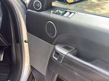 Land Rover Range Rover Sport SD V6 HSE Dynamic 