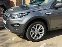 Land Rover Discovery Sport TD4 HSE 