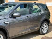 Land Rover Discovery Sport TD4 HSE 