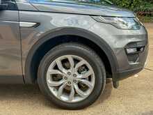 Land Rover Discovery Sport TD4 HSE 